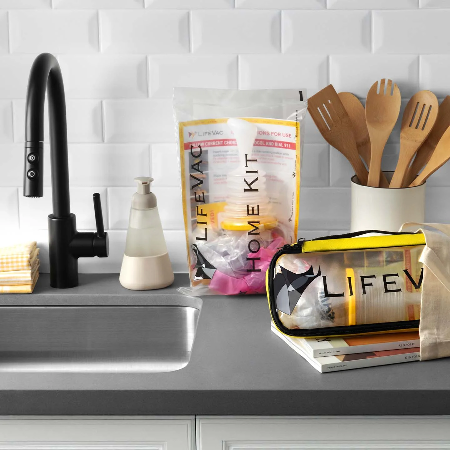 LifeVac 1 Home Kit 2 Travel Kit Bundle - Image 5